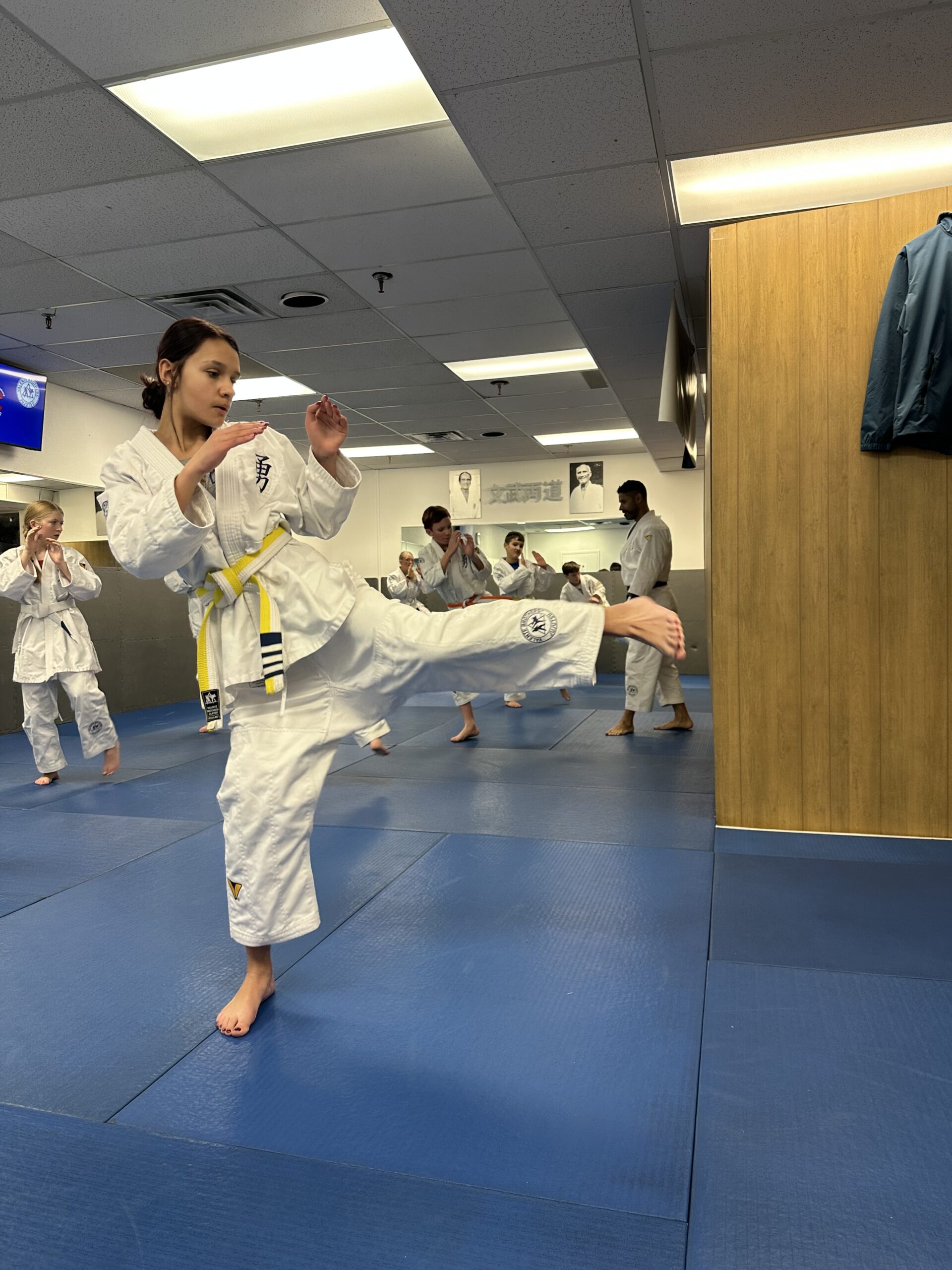 Side kick kids self defense