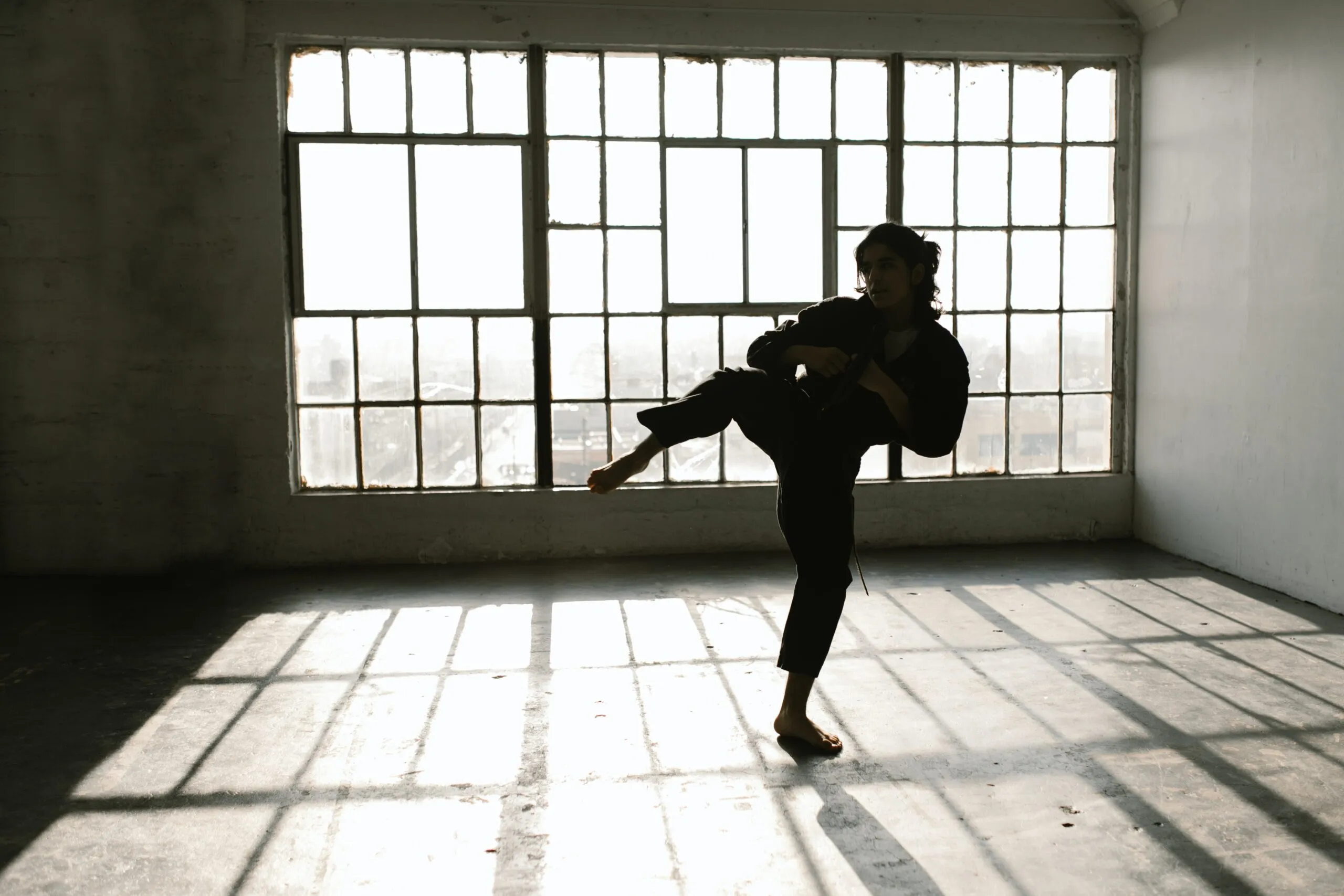Women's side kick class